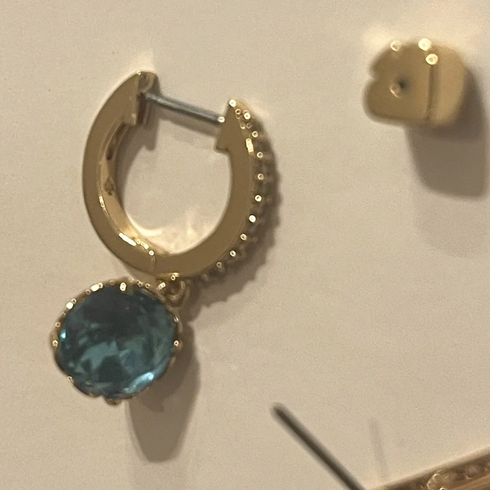 Kate spade mismatched earrings blue stone gold - Picture 7 of 10